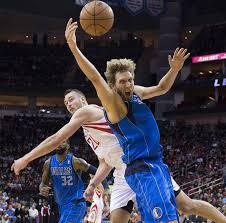 哈登续约76人，3年1.5亿顶薪留队