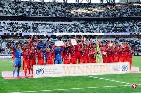 全世界没有英雄联盟的一天，英雄联盟意外全球停服，原因登上热搜