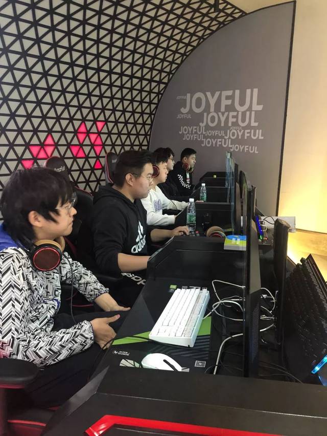 球星能笑到 球星能笑到